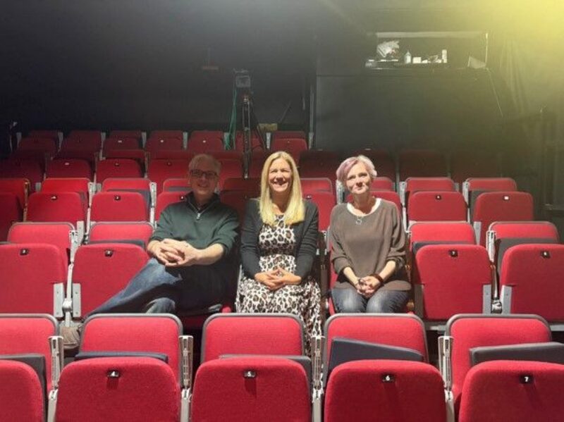 Ellie meeting with Kate and Karl at the Brockley Jack theatre